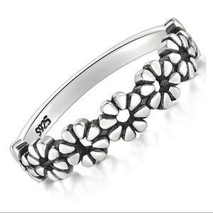 Sterling Silver Daisy Ring